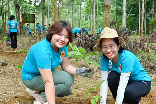 Gieo mầm xanh, giữ gìn Trái đất