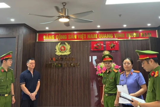 Khởi tố, bắt tạm giam trùm giang hồ Vi 'ngộ'