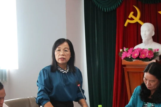 Bà La Thị Thúy giữ chức Giám đốc Sở GD&ĐT tỉnh Vĩnh Long