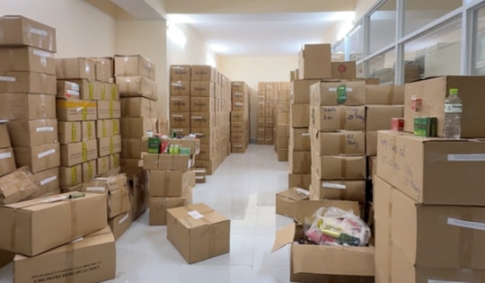 Công bố hình ảnh khám xét kho hàng của vợ chồng nữ doanh nhân Ngô Ánh Hồng