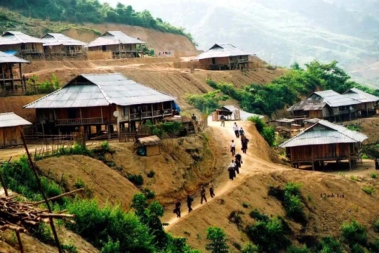 Giáo viên có bị cắt phụ cấp công tác lâu năm trong thời gian nghỉ hè?