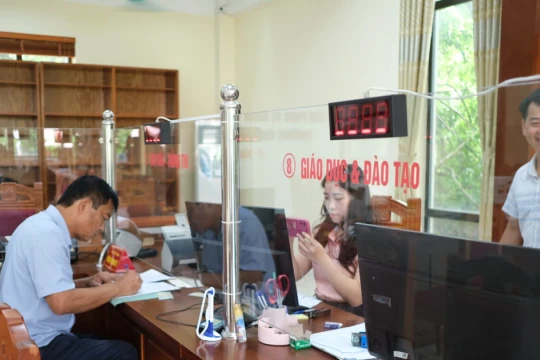 Phú Thọ không để gián đoạn thủ tục hành chính tại cơ sở