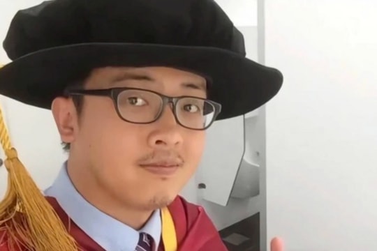 "Học bá" đi giao đồ ăn dù có bằng thạc sĩ ĐH Bắc Kinh lẫn Oxford