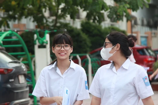 Hà Nội: Đảm bảo thủ tục nhập học thuận lợi sau khi vận hành chính quyền hai cấp