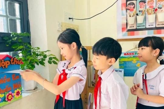 Vận hành chính quyền 2 cấp: Không để trẻ 'đứt gãy' việc học