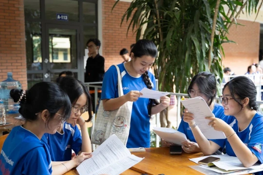 Đại học Quốc gia TPHCM tổ chức thi đánh giá năng lực cho 2 phòng thi bị sự cố