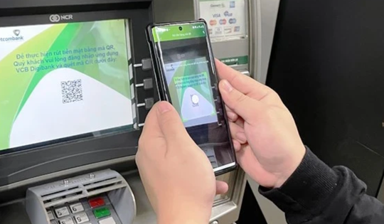 Nhận lương hưu, trợ cấp qua ATM có phải đóng thuế?