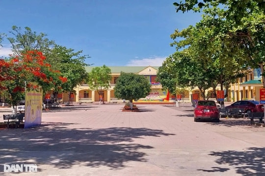 Quyền hạn của chủ tịch xã trong quản lý trường học