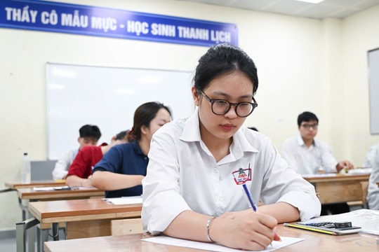 Thí sinh đau đầu chọn nguyện vọng vì đoán chắc điểm toán, tiếng Anh thấp