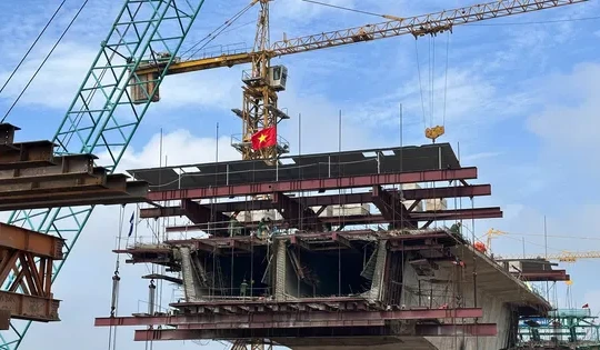 Cầu Phong Châu mới dự kiến hợp long vào dịp Quốc khánh 2/9