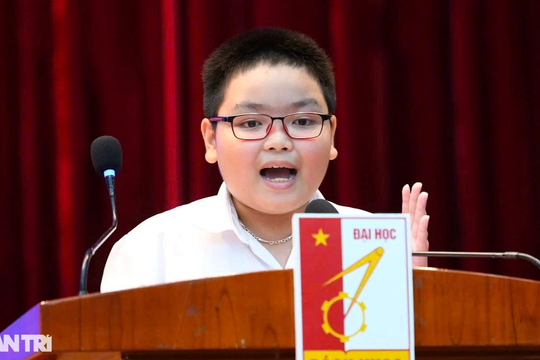 HCV quốc gia Đấu trường toán học châu Á: "Làm toán như chinh phục ngọn núi"
