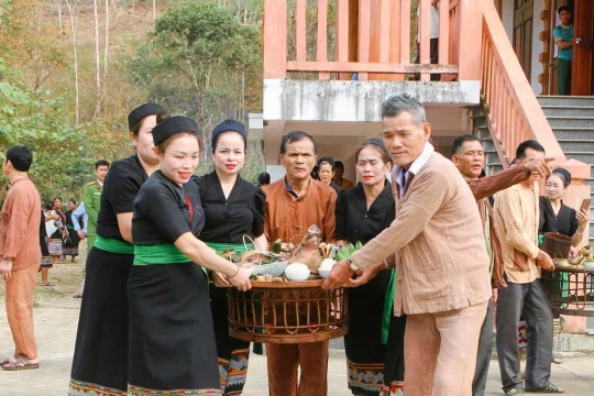 Độc đáo lễ đón tiếng sấm của đồng bào Ơ Đu