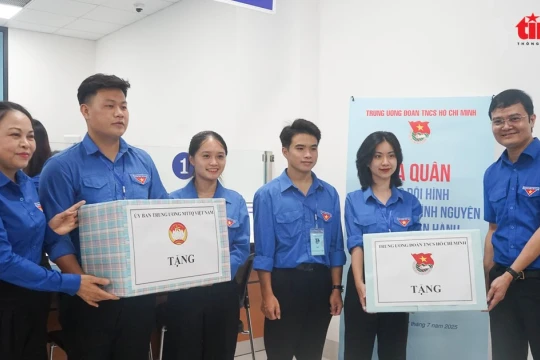 Tuổi trẻ xung kích đồng hành chính quyền hai cấp tiến tới xã hội số