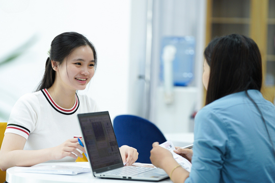Thí sinh lo thiệt thòi khi tổ hợp có toán, tiếng Anh, chuyên gia khuyên gì?