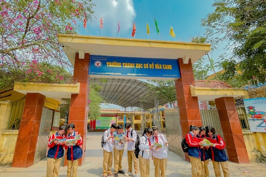 "Ngôi trường quê" lập kỳ tích với nhiều học sinh đỗ vào lớp 10 chuyên tại Hà Nội