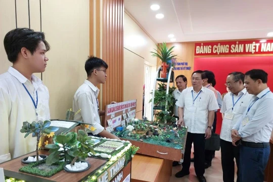Trên 1.000 sản phẩm tham gia thi Sáng tạo thanh, thiếu niên, nhi đồng ở Phú Thọ