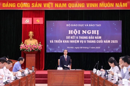 Quyết tâm, hành động quyết liệt hơn để hoàn thành thắng lợi nhiệm vụ Giáo dục