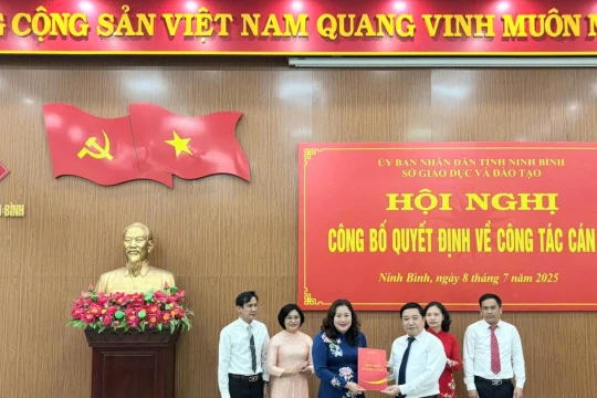 Ngành Giáo dục tỉnh Ninh Bình kiện toàn công tác cán bộ