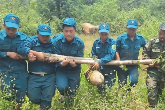 Hủy nổ thành công quả bom gần 130kg ở Đắk Lắk