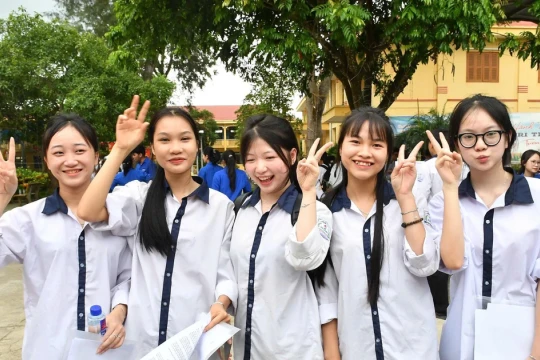 27 trường THPT tại Tuyên Quang công bố điểm chuẩn vào lớp 10 năm học 2025-2026