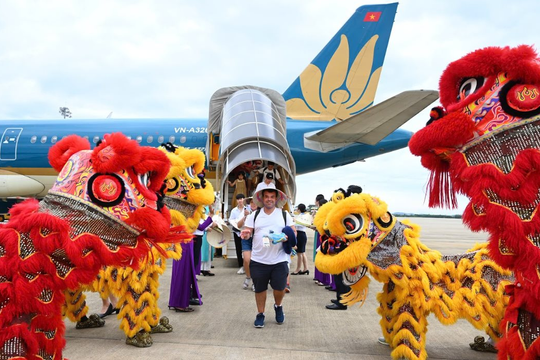 Vietnam Airlines cán mốc 350 triệu hành khách sau ba thập kỷ "cất cánh"