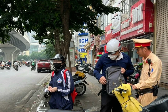 Hơn 38.000 trường hợp trong lứa tuổi học sinh vi phạm giao thông