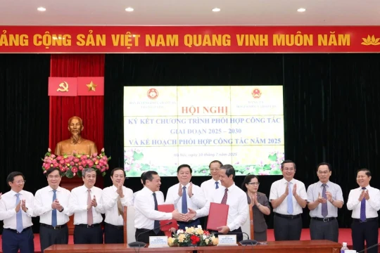 Ban Tuyên giáo và Dân vận Trung ương, Đảng ủy Bộ GD&ĐT ký chương trình phối hợp