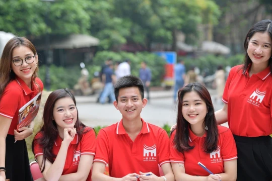 Giáo dục đại học cần định vị ở đỉnh cao của kim tự tháp tri thức