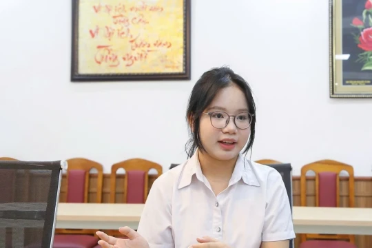 Ước mơ làm nghề giáo của nữ thủ khoa lớp 10
