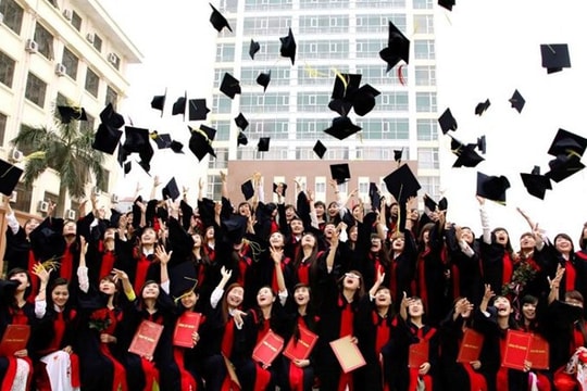Tự chủ đại học: Đến lúc vượt khỏi cái bóng “xin – cho”