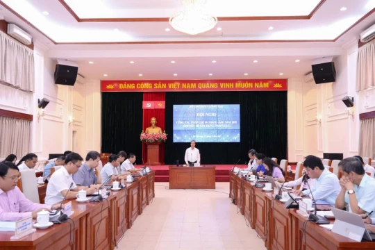 Bộ GD&ĐT tập trung thời gian, nhân lực, vật lực hoàn thành tốt công tác thể chế
