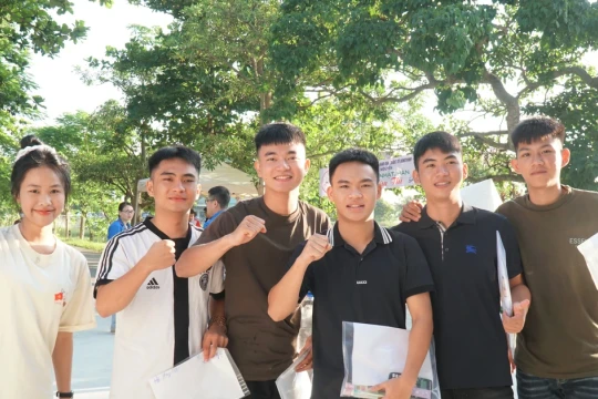 Nghệ An đứng đầu cả nước điểm trung bình thi tốt nghiệp THPT môn Ngữ văn