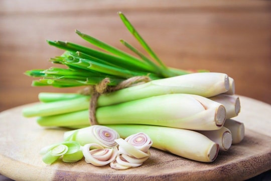 7 lợi ích của củ sả với sức khỏe