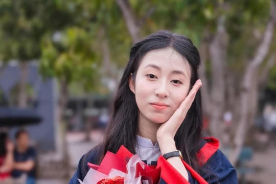 Nữ sinh trường huyện ở Hà Tĩnh chia sẻ bí quyết đạt điểm 10 môn Toán