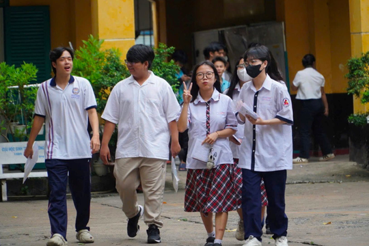 9 thủ khoa đạt điểm tuyệt đối 30/30
