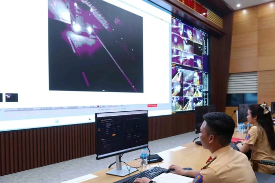 Khám phá hệ thống camera AI tự động phát hiện vi phạm giao thông, hành vi gây rối và đối tượng truy nã