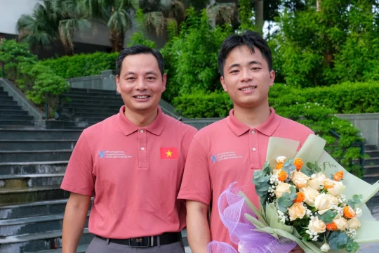 Nối dài bảng vàng Olympic Hóa học quốc tế