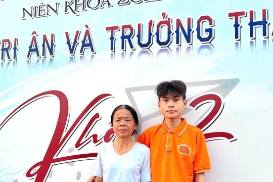 Từ trượt THPT công lập đến nam sinh trường nghề đạt 28,25 điểm