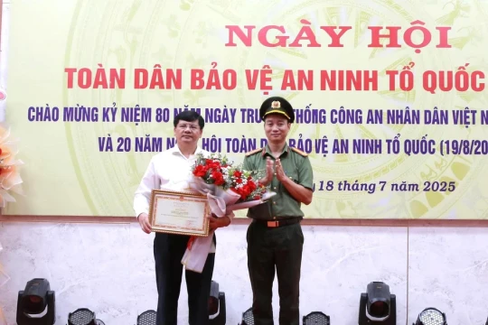 Bộ Công an tặng Bằng khen cho tập thể Trường Đại học Tây Nguyên