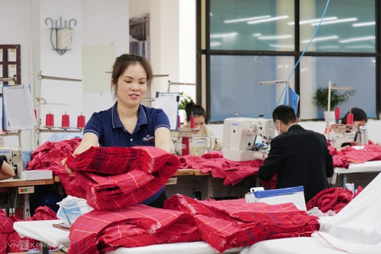 Đề xuất tăng lương tối thiểu vùng cao nhất 350.000 đồng