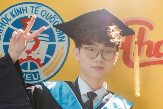 Hành trình trở thành thủ khoa của nam sinh Đại học Kinh tế Quốc dân