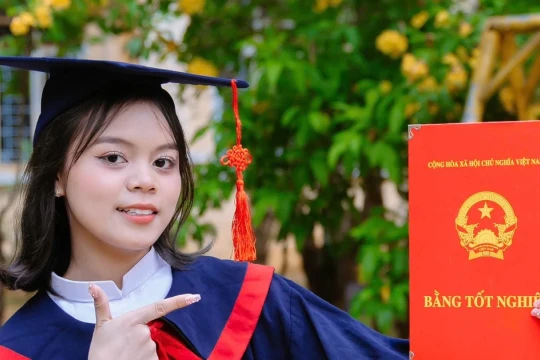 Tự học giữa gian khó, chạm tới ước mơ