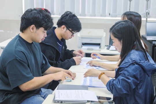 Đại học Việt Nhật bỏ yêu cầu 8 điểm Toán với ngành bán dẫn