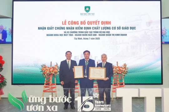 Trường ĐH Tân Tạo đạt chuẩn kiểm định chất lượng cơ sở và 3 chương trình