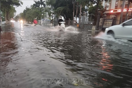 Các trường mầm non tại Hưng Yên không tổ chức đón trẻ từ ngày 22/7 tránh bão