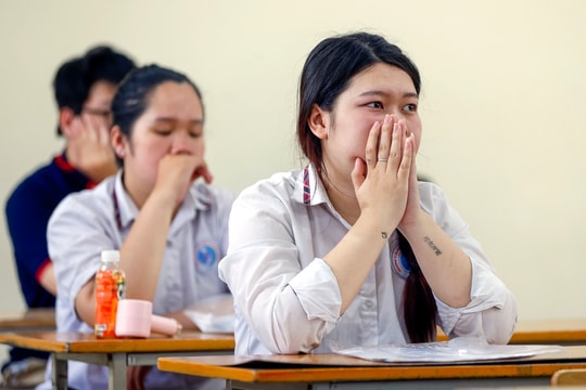 Sở GD-ĐT Hà Nội lưu ý bảo quản bài thi tốt nghiệp THPT 2025 khi bão Wipha đổ bộ