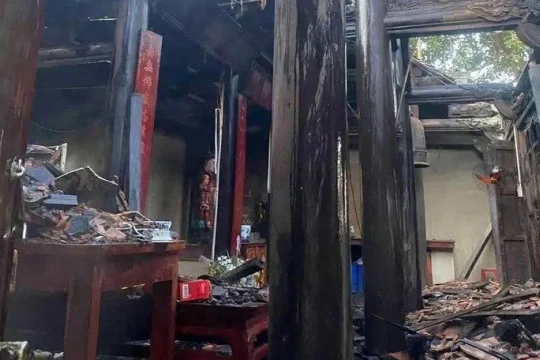 Khắc phục thiệt hại hỏa hoạn tại di tích quốc gia chùa Báo Quốc