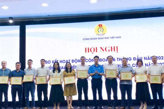 Công đoàn Giáo dục Việt Nam tiếp tục đổi mới nội dung, hình thức hoạt động
