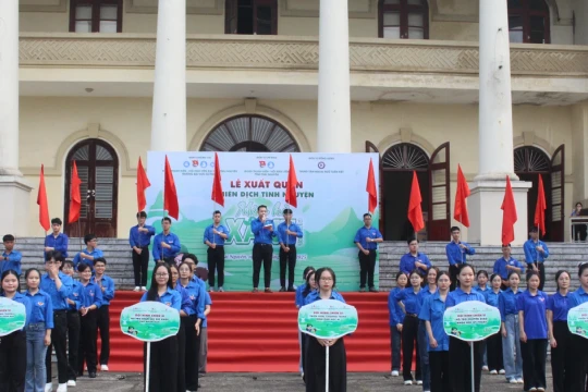 Hành trình lan toả yêu thương từ mùa hè xanh