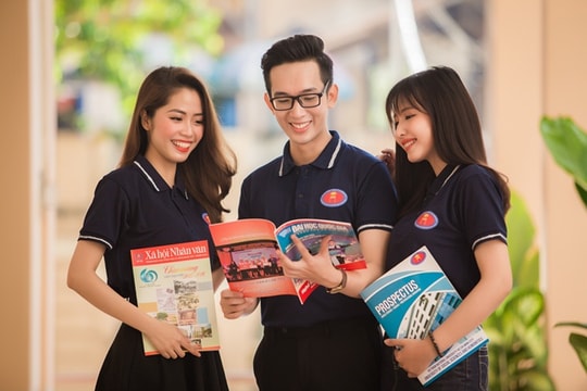 Đại học Khoa học Xã hội và Nhân văn TP.HCM giảm điểm sàn, nhận hồ sơ từ 18 điểm